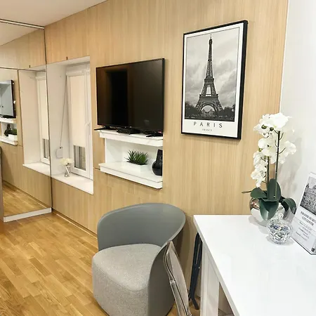 Paradise Museum Center Apartment Belgrade